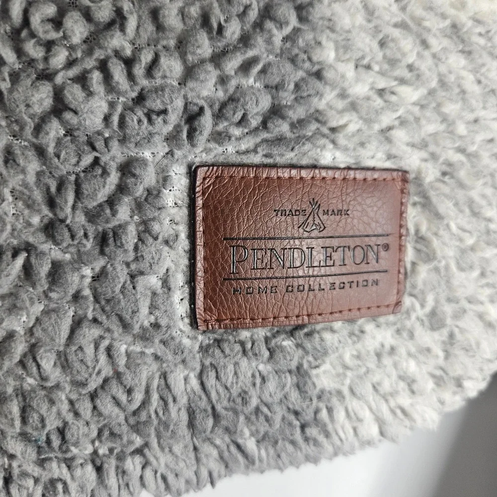 Pendleton Buffalo Plaid King Checkered Sherpa Fleece Blanket Roy Gray 96x108